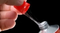 Mi és hogyan kell mosni a ragasztót az egerek rögzítéséhez?